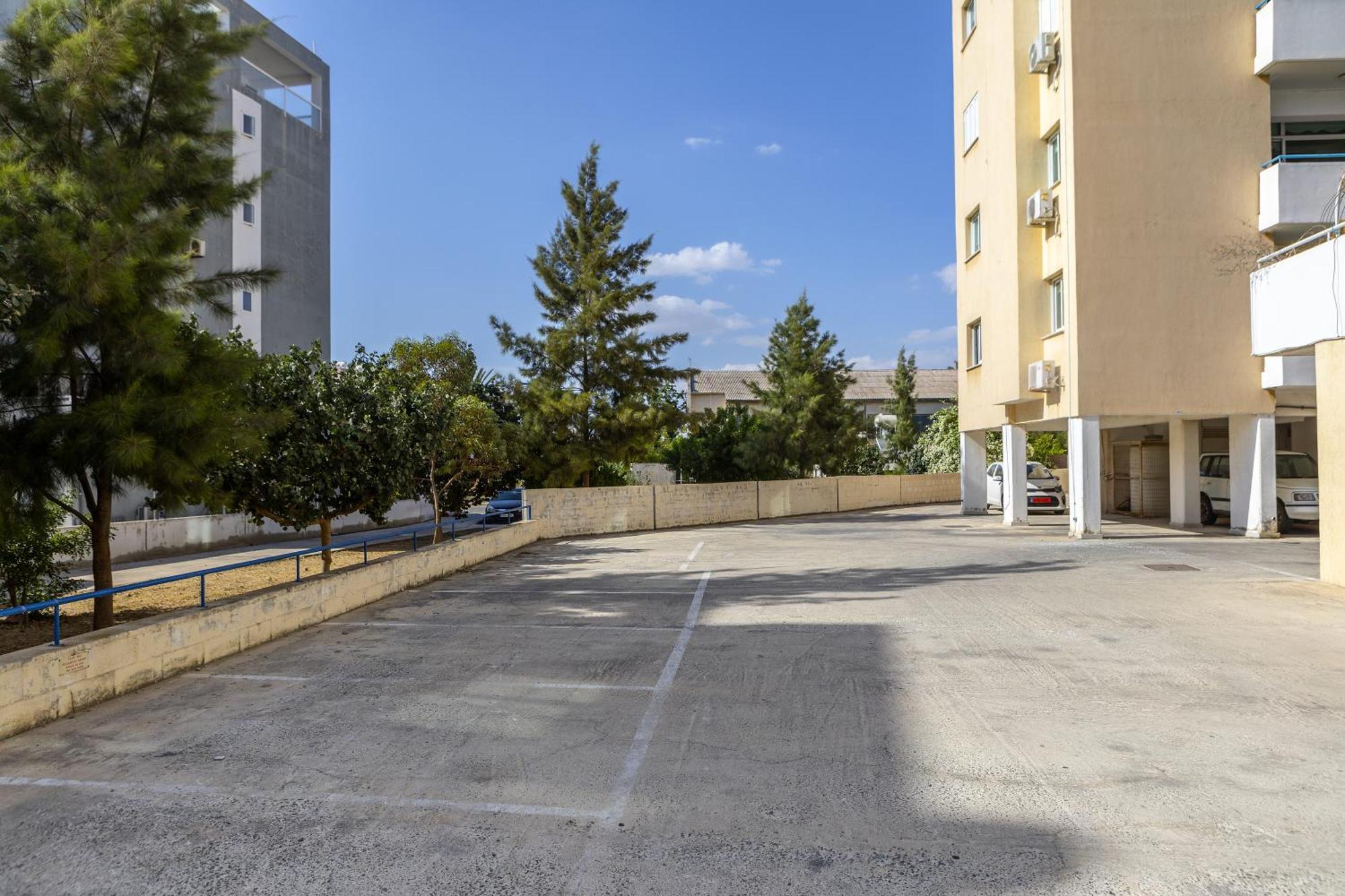 Atlantis Apartments 50M From Makenzy Seafront Λάρνακα Εξωτερικό φωτογραφία