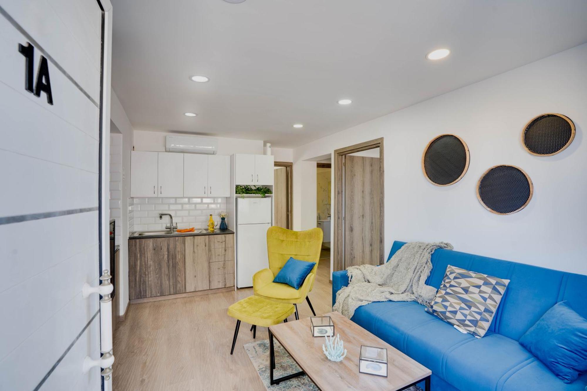 Atlantis Apartments 50M From Makenzy Seafront Λάρνακα Εξωτερικό φωτογραφία