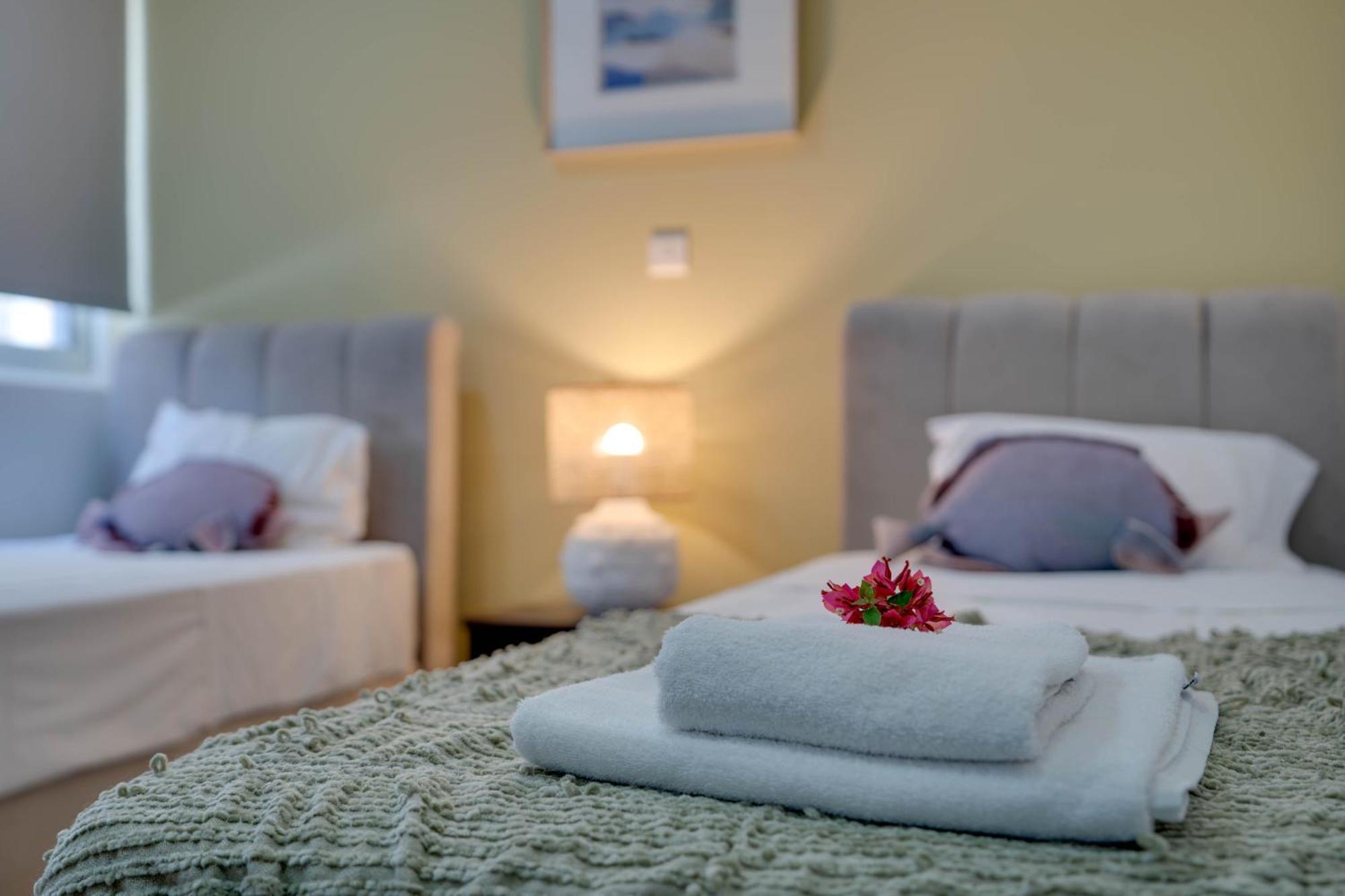 Atlantis Apartments 50M From Makenzy Seafront Λάρνακα Εξωτερικό φωτογραφία